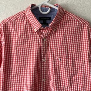 Tommy Hilfiger Men’s Large 100% Cotton Button Down Red White Flag Logo Shirt